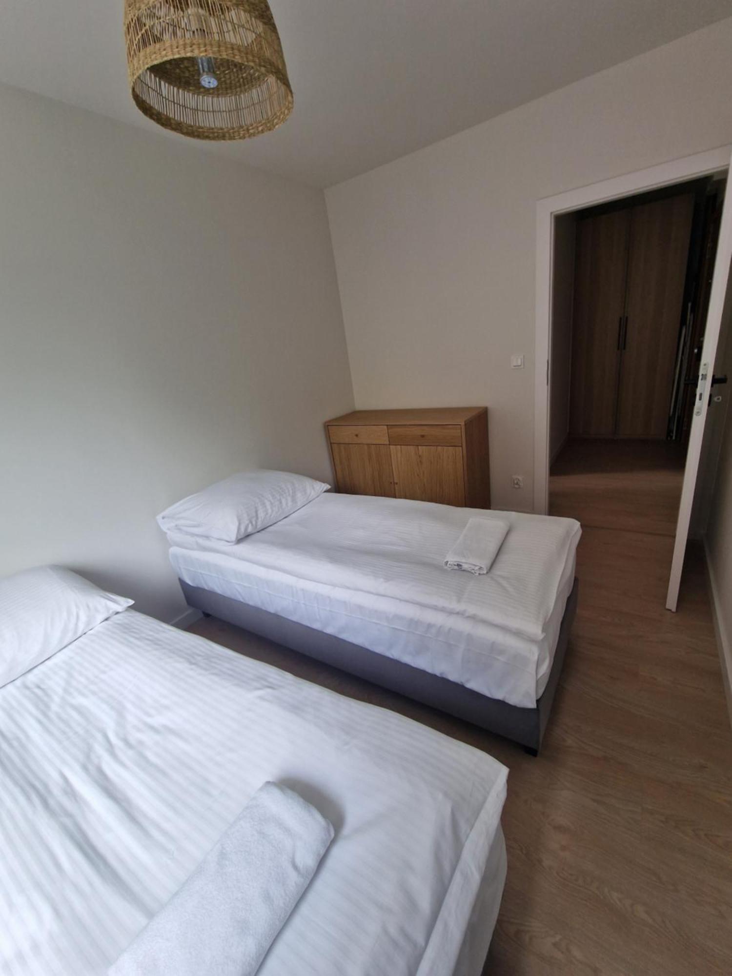 Apartamenty Velvet - Jezyce Познан Екстериор снимка